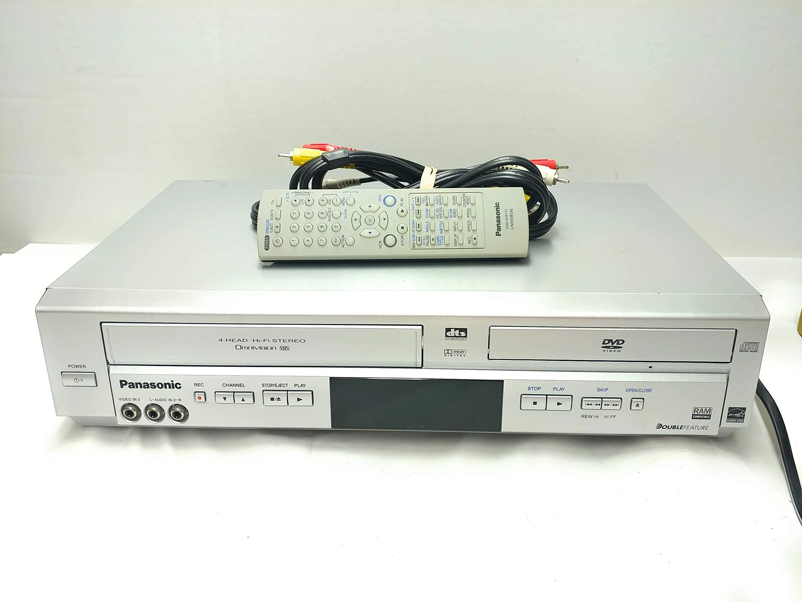 Panasonic PV-D4734 DVD/VCR Combo Player - 4 Head VCR, Progressive Scan, Universal Remote