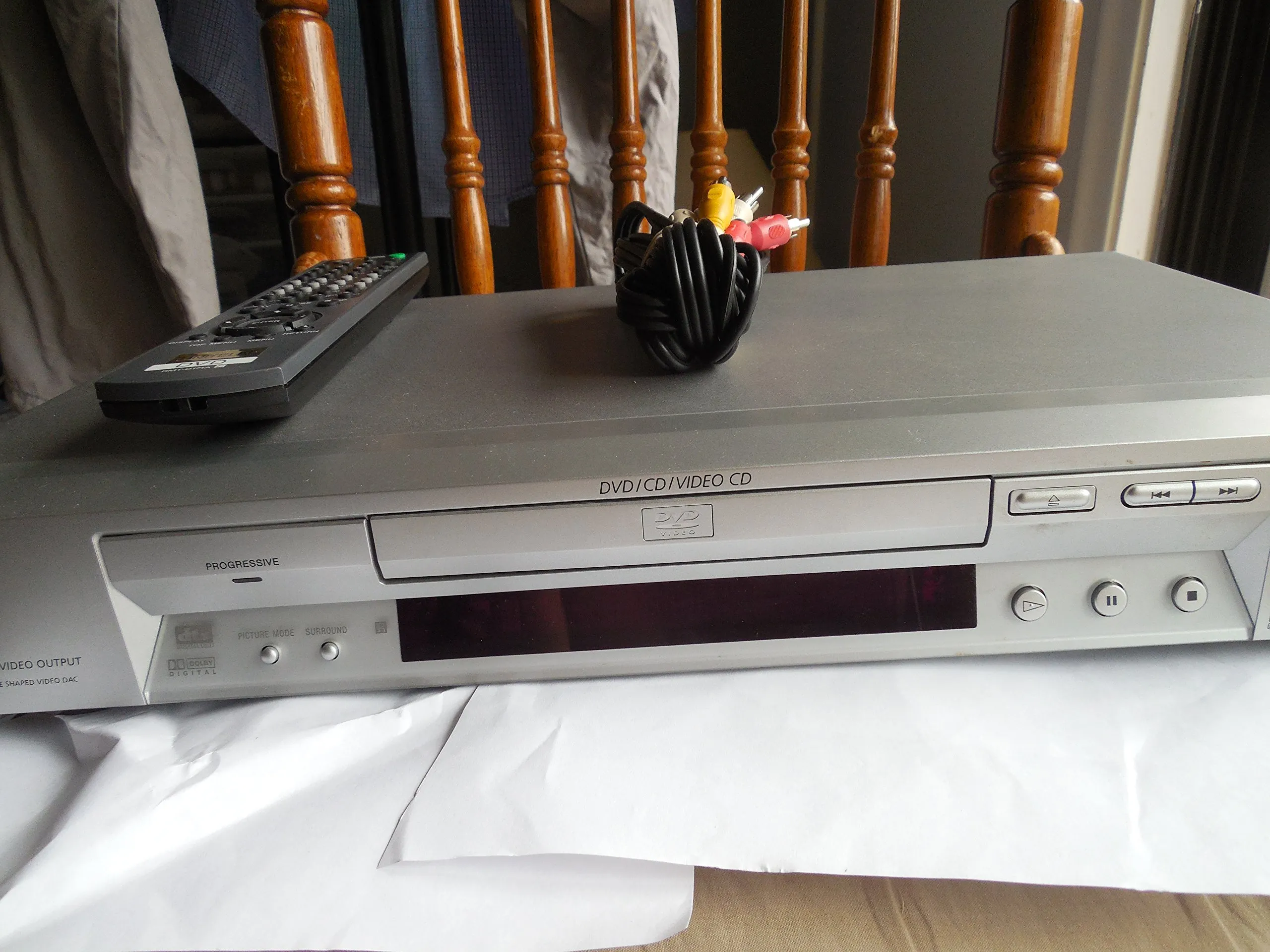 Sony DVP-NS715P Progressive-Scan DVD Player - Impressive Picture Quality, Dolby Digital, No Remote